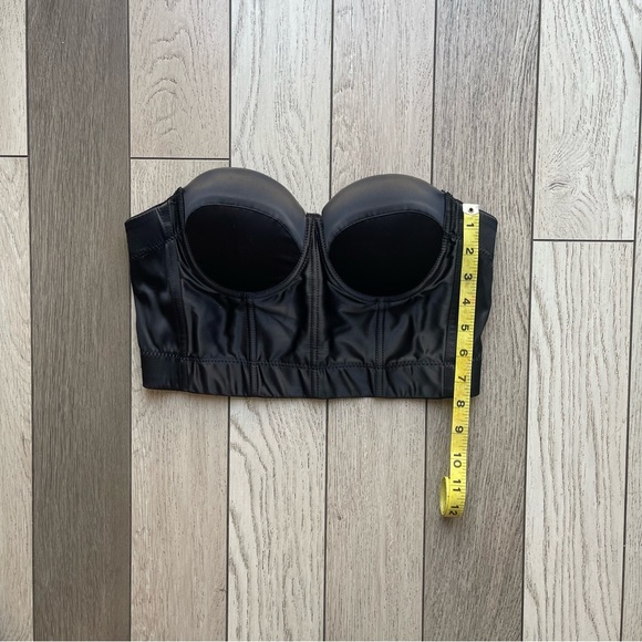 Nasty Gal Black Satin Bandeau - Picture 5 of 5